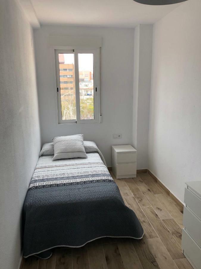 Beach-Arenas Apartment Valencia Luaran gambar