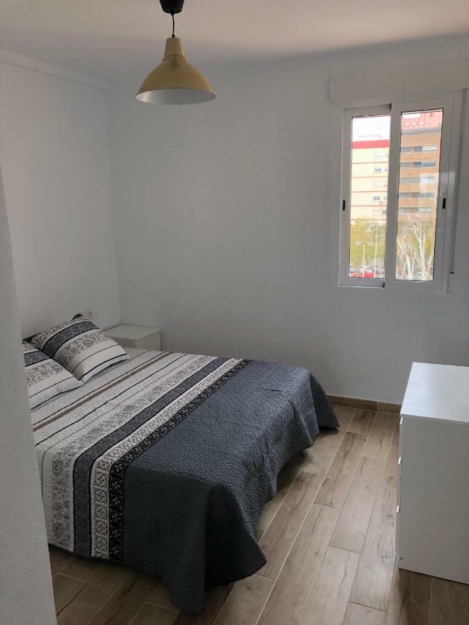 Beach-Arenas Apartment Valencia Luaran gambar