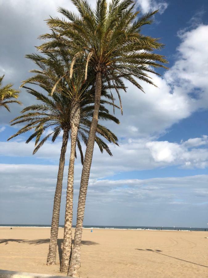 Beach-Arenas Apartment Valencia Luaran gambar